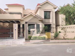 Luxurious Living in Bahria Town Islamabad - Safari Villa-1 Bahria Town Safari Villas