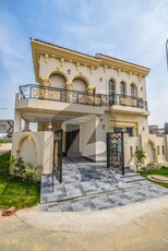 Near Park And Mosque 5 Marla With Beautiful Lavish House For Sale In Dha 9 Town DHA 9 Town