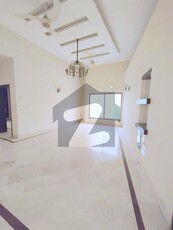Renovated 5 Bedroom House In E-11 For Rent E-11/3