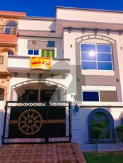 Spacious On Excellent Location House Is Available For sale In Ideal Location Of Bahria Nasheman - Iris Bahria Nasheman Iris