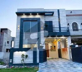 5 Marla Brand New Luxurious Stylish Ultra Modern Designer House for Rent in DHA phase 9 Town Lahore DHA 9 Town