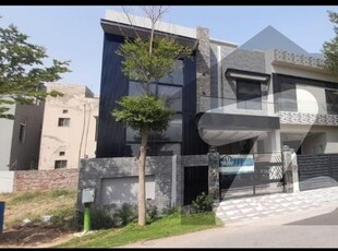 5 - Marla Brand New Modern Design DHA 9 Town