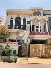 5 Marla Luxury House is Available for Sale in bahria town Lahore. Bahria Town Jinnah Block