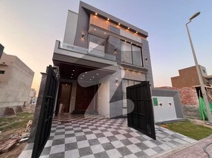 5 Marla Luxury House is Available for Sale in bahria town Lahore Bahria Town Sector C