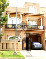 5.50 MARLA CORNER NEAR TO PARK BRAND NEW SPANISH HOUSE ON 60FT ROAD FOR SALE IN NEW LAHORE CITY PH 2 A BLOCK . Zaitoon New Lahore City