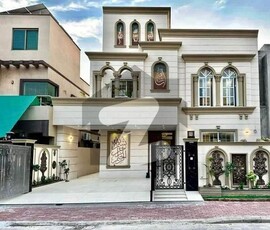 Brand new 10 Marla Beautifully Designed spanish House for Rent in DHA Phase 8 Ex Air Avenue DHA Phase 8 Ex Air Avenue