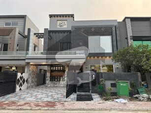 VIP 10 MARLA LUXURY BRAND NEW HOUSE FOR SALE IN BAHRIA TOWN LAHORE Bahria Town Sector C