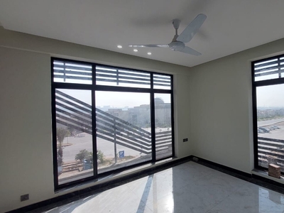 2100 Ft² Flat for Sale In Bahria Town Phase 8, Rawalpindi