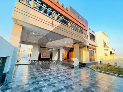 1 Kanal Beautiful Branded House For Sale DHA Multan In Good Location DHA Phase 1 Sector M