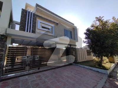 1 Kanal Beautiful Upper Portion Available For Rent DHA Defence Phase 1