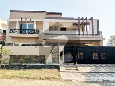 1 Kanal Brand New Double Unit With Cinema Hall Modern House For SALE In Wapda Town Phase 1 Top Location Wapda Town Phase 1