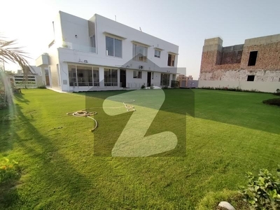 1 KANAL BRAND NEW ULTRA MODERN LUXURY VILLA WITH 1 KANAL LAWN FOR SALE NEAR TO RAYA EID GIFT. DHA Phase 6