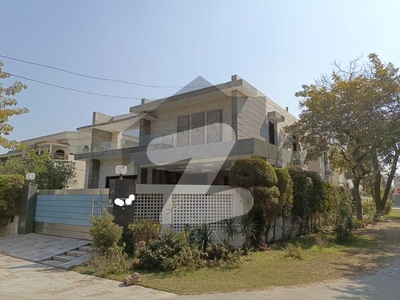 1 Kanal Corner House With Full Basement At Prime Location For Sale In DHA Phase 3 Lahore DHA Phase 3