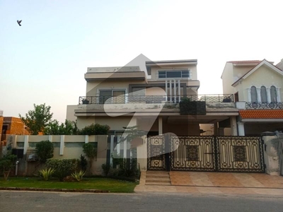 1 Kanal House In DHA Phase 8 - Ex Park View Is Available DHA Phase 8 Ex Park View