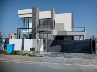 1 KANAL LIKE NEW HOUSE FOR SALE IN BAHRIA TOWN LAHORE Bahria Town Ghaznavi Extension