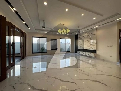 1 Kanal Luxury House For Sale In Paradise Valley Phase 1 Canal Road Faisalabad Paradise Valley