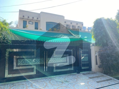 1 Kanal Slightly Use Home At Very Hot Location Is Available For Sale In Dha Phase 4 Lahore gg Block DHA Phase 4 Block GG