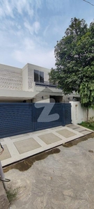 1 Kanal Very Good Condition House Top Location DHA Phase 1 Available For Sale DHA Phase 1