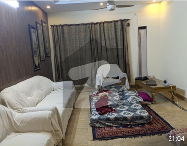 10 MARLA ( 4 YEARS ) OLD HOUSE FOR SALE PIA Housing Scheme Block A