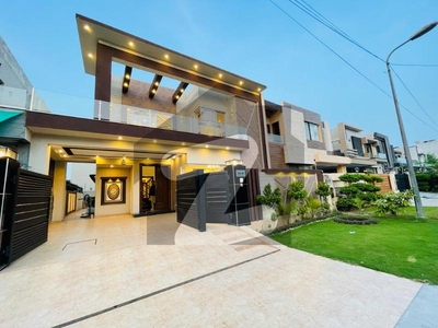 10 Marla Beautifull Modern Design House For Sale In Dha Phase 4 /DD BLOCK DHA Phase 4 Block DD