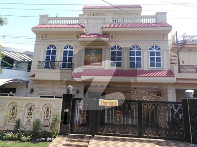 10 Marla Beautifully Designed House For Sale At Wapda Town Lahore Wapda Town