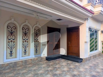 10 MARLA BRAND NEW HOUSE AVAILABLE IN JOHAR TOWN PHASE 1 Johar Town Phase 1