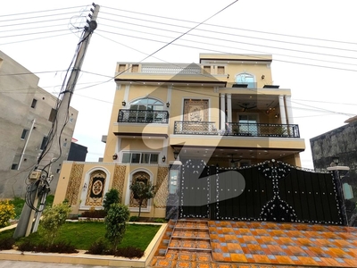 10 Marla Brand New House Is Available For Sale In Izmir Town Lahore Izmir Town