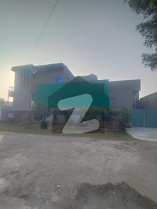 10 Marla Corner House Available for Sale IEP Engineers Town Sector A