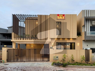 10 Marla Designer House For Sale Bahria Town Phase 8