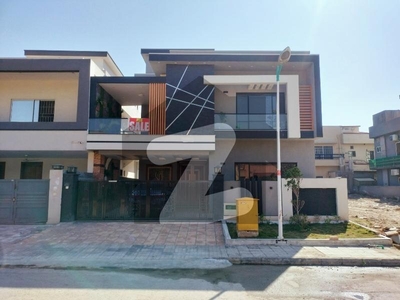 10 Marla Designer House For sale Block C Bahria Town All facilities Available Bahria Town Phase 8 Block C