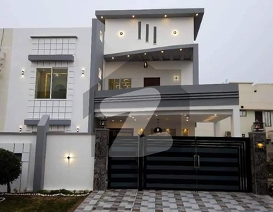 10 Marla Double Storey Beautiful Luxurious House For Sale In Buch Villas Buch Executive Villas