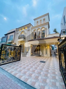 10 Marla Full Luxury House Available For Sale Very Hot Location Bahria Town Sector C