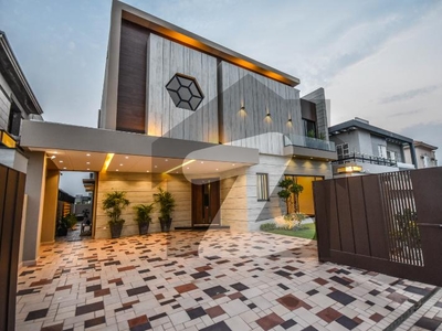10 Marla Luxury Ultra-Modern Designer Bungalow For Sale Near To Park & Commercial Market At Prime Location Of DHA Lahore DHA Phase 4