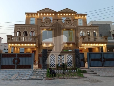 10 Marla House Available For Sale Nasheman-e-Iqbal Phase 2
