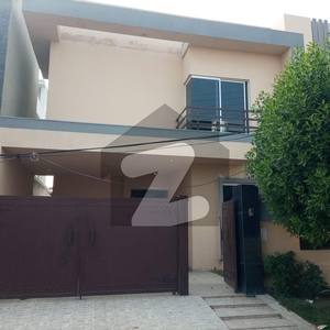 10 Marla House For Rent With Gas Available Wapda Town Phase 2