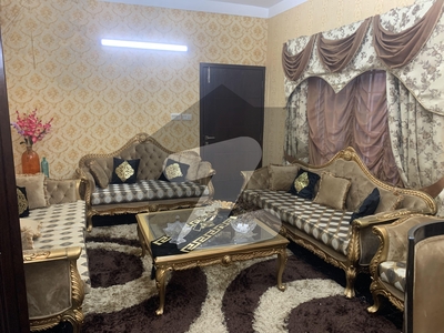10 MARLA HOUSE FOR SALE 40 FT ROAD IN HOT LOCATION Allama Iqbal Town