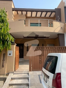 10 Marla House For Sale At Very Reasonable Price Wapda Town Phase 1 Block K2