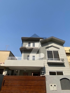 10 Marla House For Sale In Bahria Town Phase 4 Bahria Town Rawalpindi