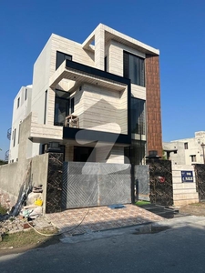 10 Marla House For Sale Sector M2A in Lake City Lahore. Lake City Sector M-2A