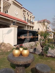 10 MARLA HOUSE FOR SALE X BLOCK PH 7 LAHORE DHA Phase 7 Block X