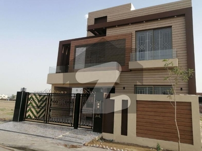 10 MARLA HOUSE WITH BASEMENT FOR SALE Bahria Town Sector C