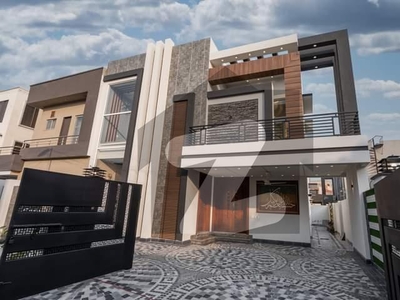 10 Marla Lavish & Beautiful Luxury House For Sale In DHA Phase 7 DHA Phase 7
