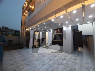 10 Marla Luxurious House For Sale In Tulip Block Bahira Town Lahore Bahria Town Tulip Block