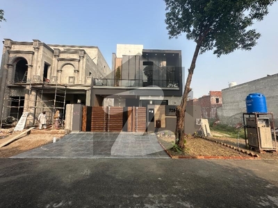 10 Marla Modern Design House M2a For Sale In Lake City Lahore Lake City Sector M-2A