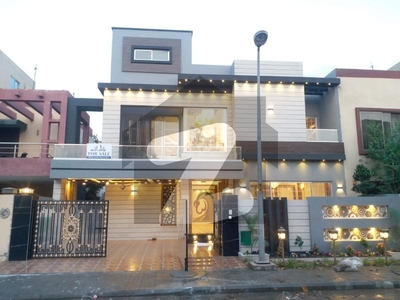 10 Marla Modern House Available For Sale Bahria Town Lahore Bahria Town Sector B