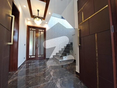 10 Marla Modern House In DHA 3 Lahore FOR SALE DHA Phase 3