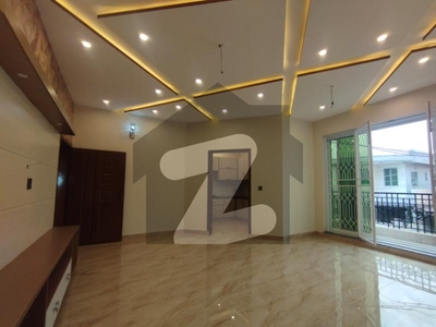 10 Marla Newly Renovated House Available For Sale In Wapda Town Wapda Town Phase 1