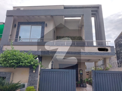 10 Marla Single Unit House Available For Sale Bahria Town Phase 3