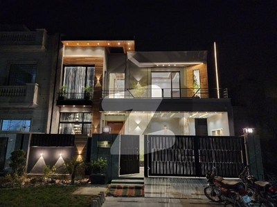 10 Marla Ultra Modern Brand New Luxurious House For Sale In Royal Orchard Royal Orchard