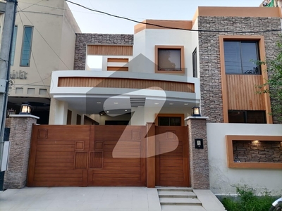 10 Marla Used House For Sale In Wapda Town Gujranwala Block-B4 Wapda Town